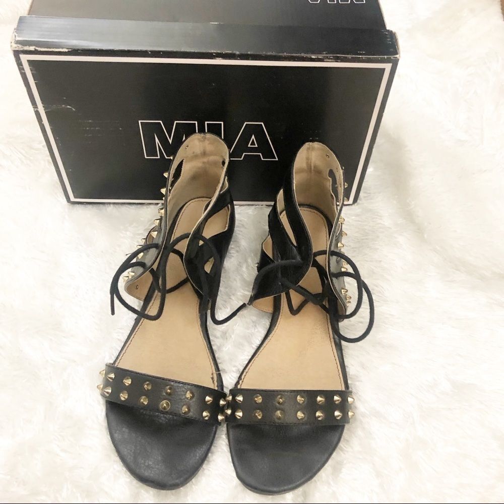 MIA Black Adrienne Sandals. Size 8.5M.